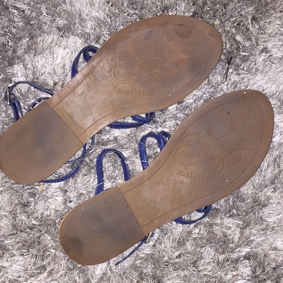 enzo angiolini flat sandals